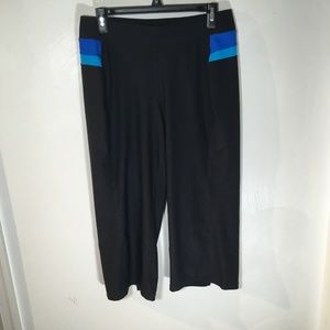 Workout legging Capris Black Blue medium  C-5